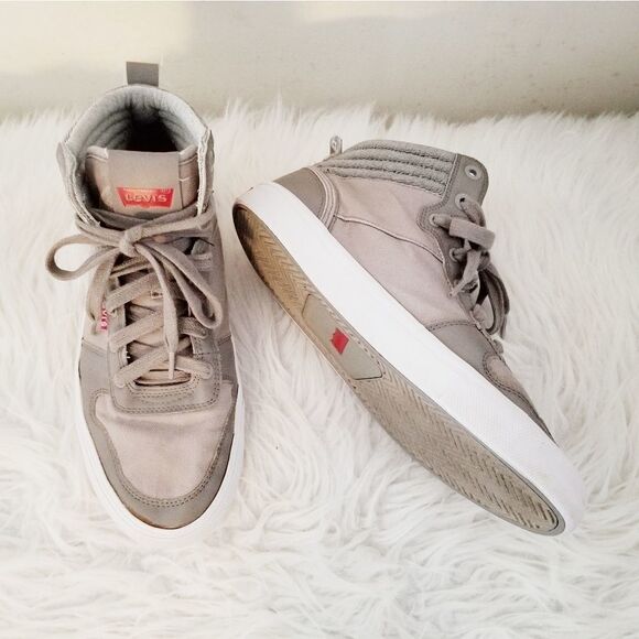 Levi's athletic shoes - Picture 1 of 8